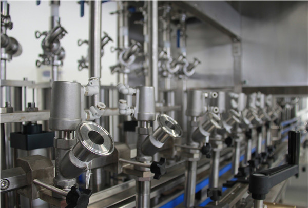 Vysoce výkonný stroj na plnění oleje do jedlých lahví