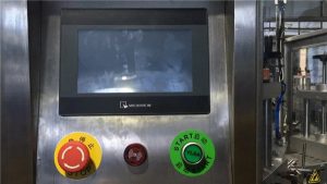 Ultrazvuková těsnící kosmetická trubice plnící stroj