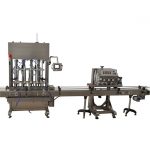 Stroj na plnění a uzavírání lahviček s peristaltickou pumpou